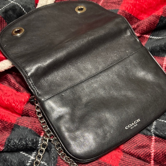 Coach Bag - Picture 4 of 6